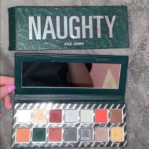 Kylie Naughty Palette *limited edition*